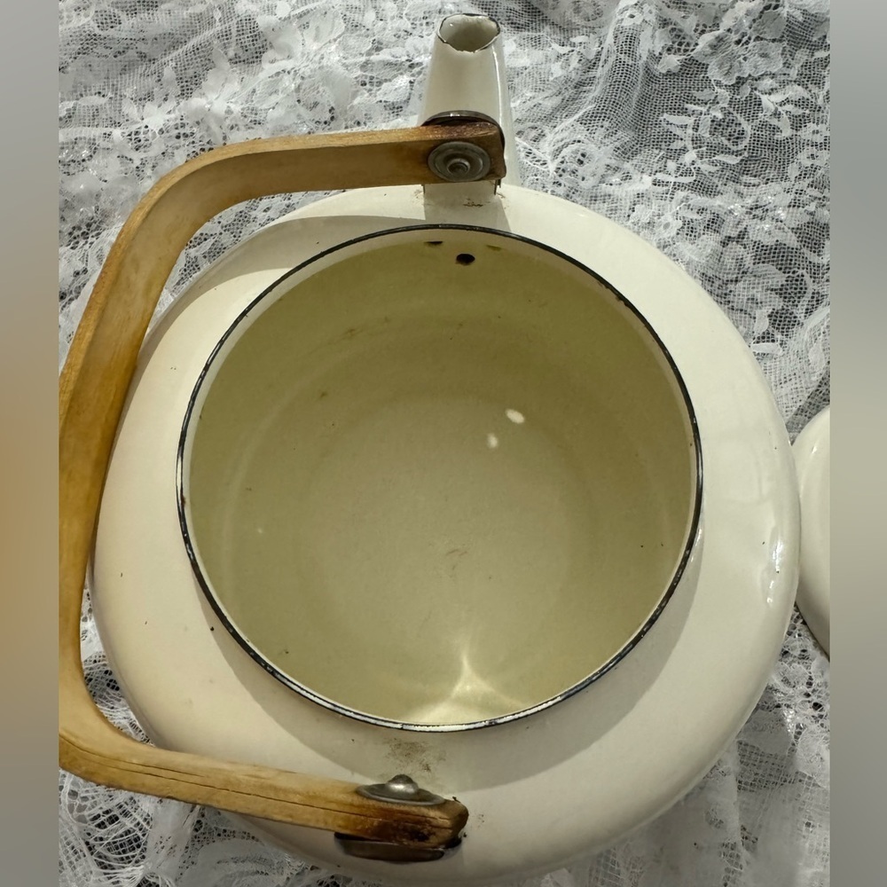 VTG Floral MCM Enamel Wood Handle Teapot Kettle Cottagecore Shabby Chic Patina - Picture 16 of 16